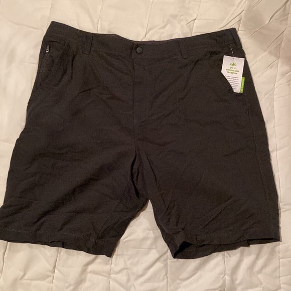 Bundle 2 NWT Nordic Track mountain shorts - Picture 7 of 11